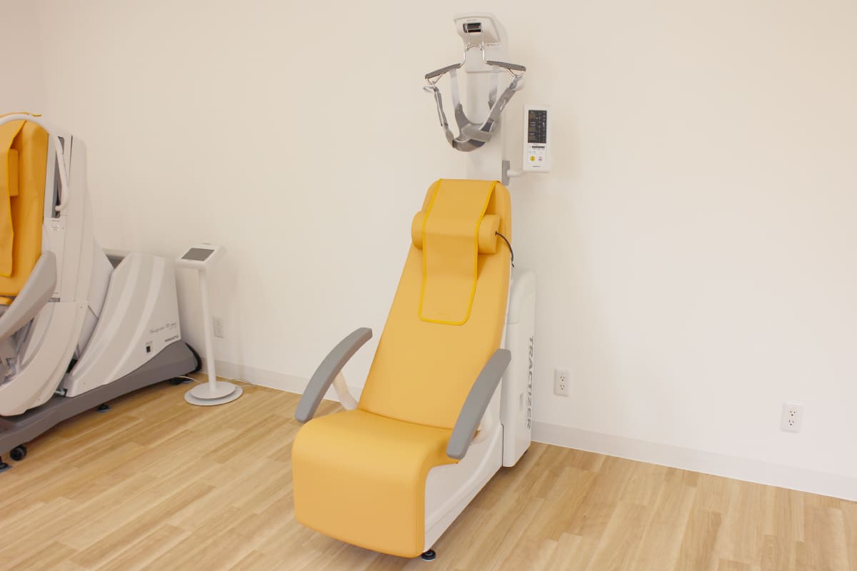 能動型自動間欠牽引装置